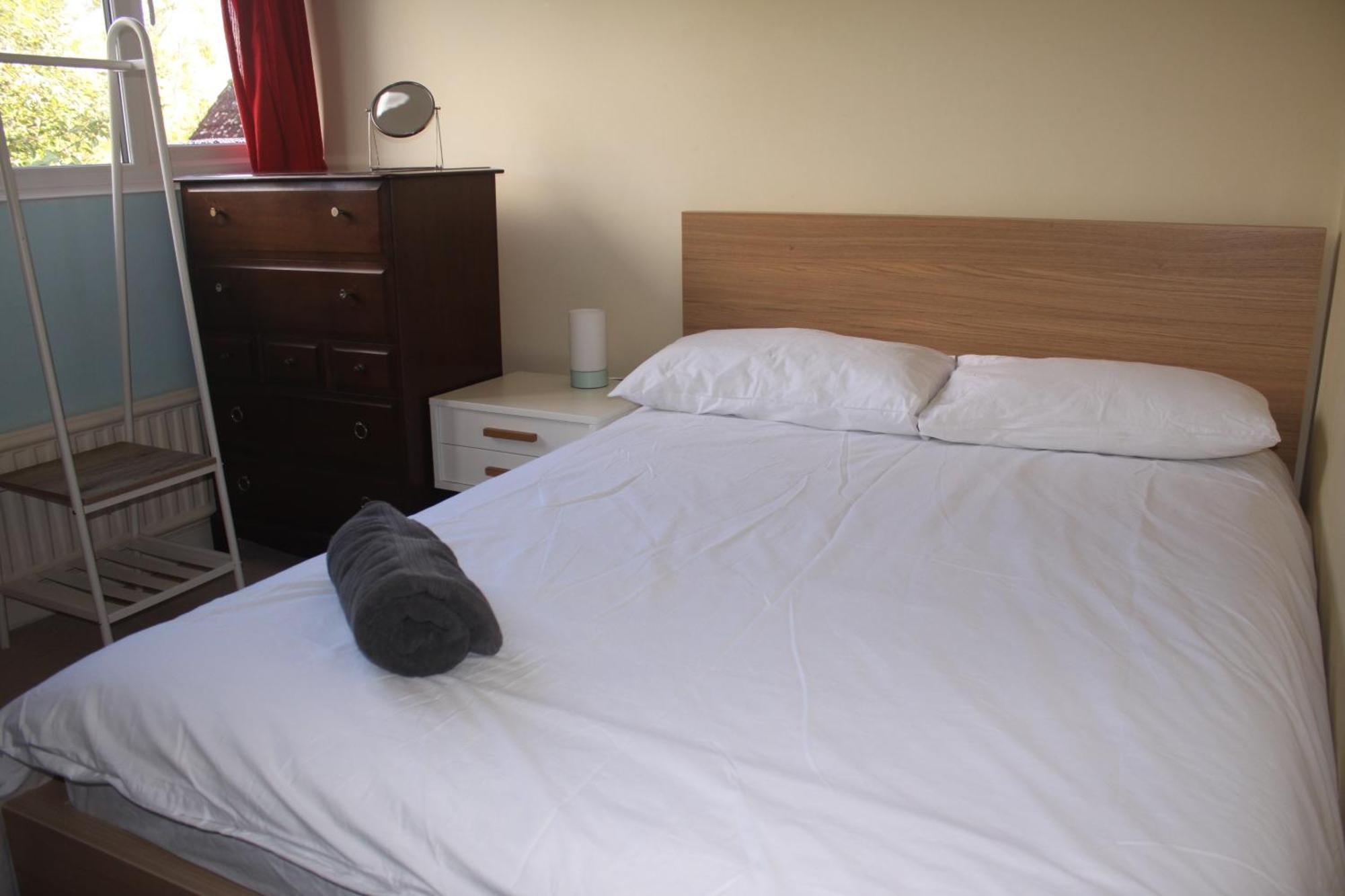 Sandford Meadow Guest House Kennington  ภายนอก รูปภาพ