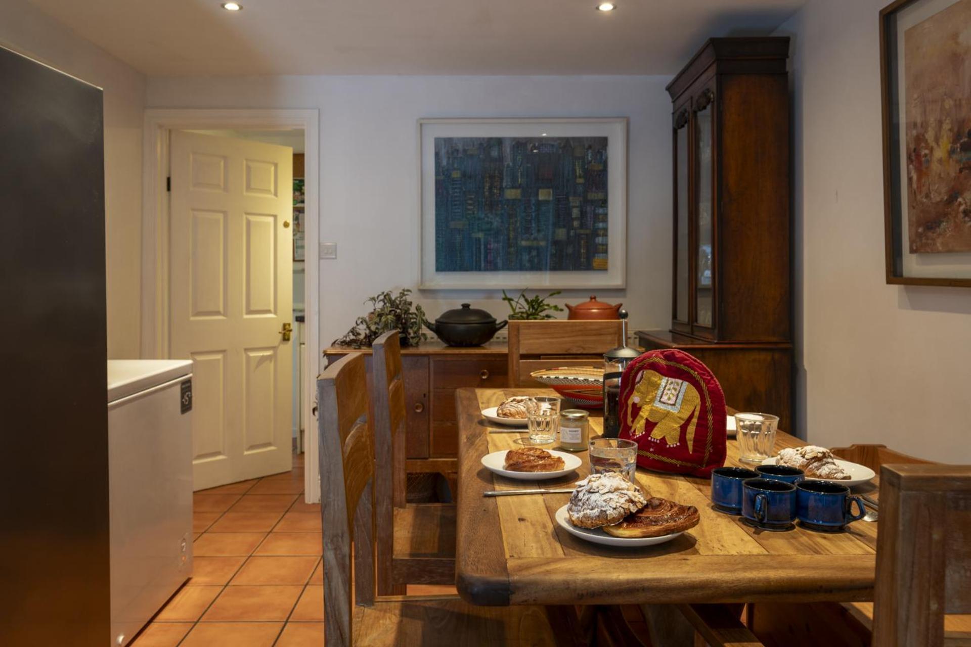 Sandford Meadow Guest House Kennington  ภายนอก รูปภาพ